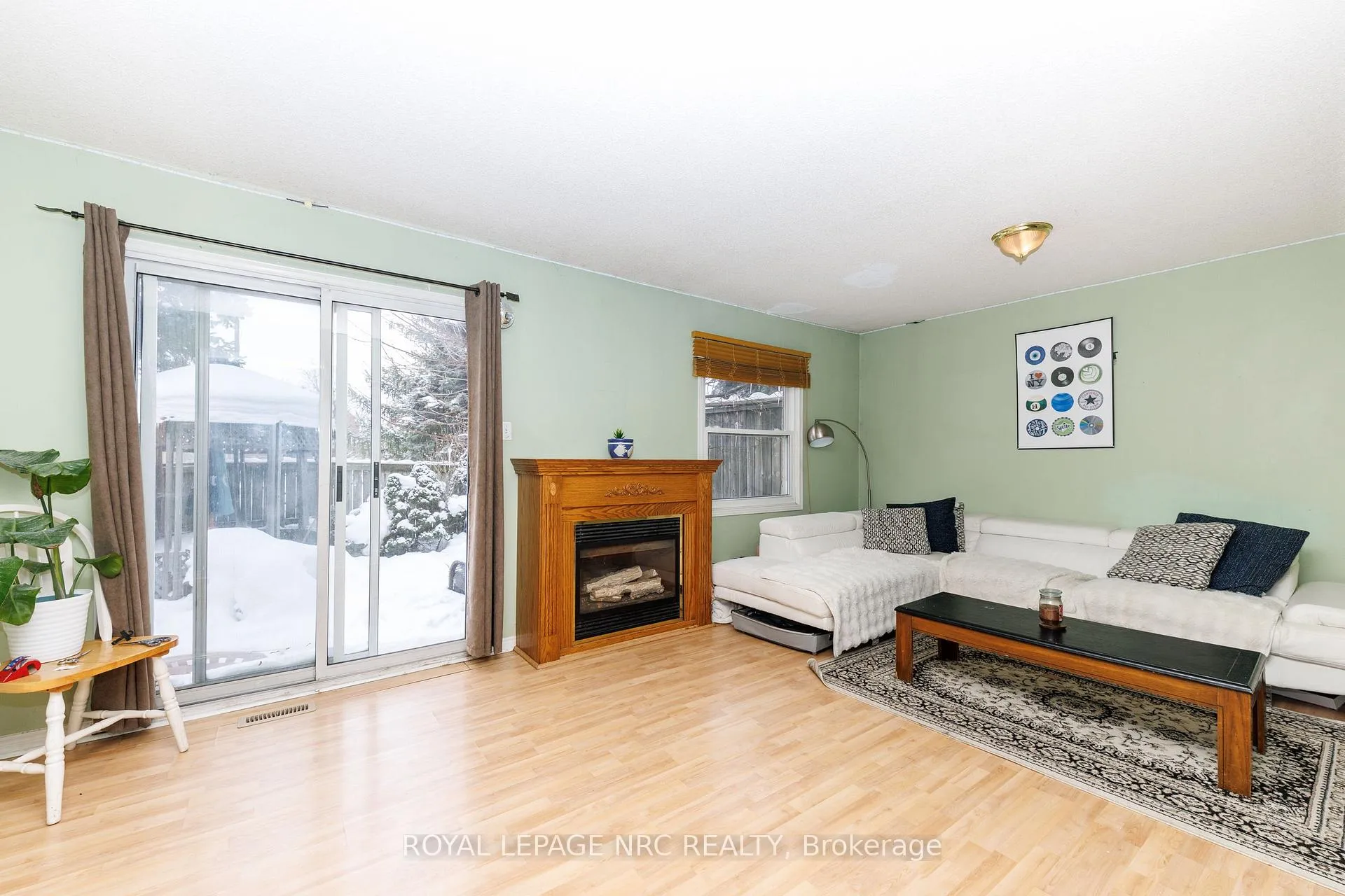 Photo 4 of 79 Summers Drive, Thorold, Confederation Heights — HOMEH