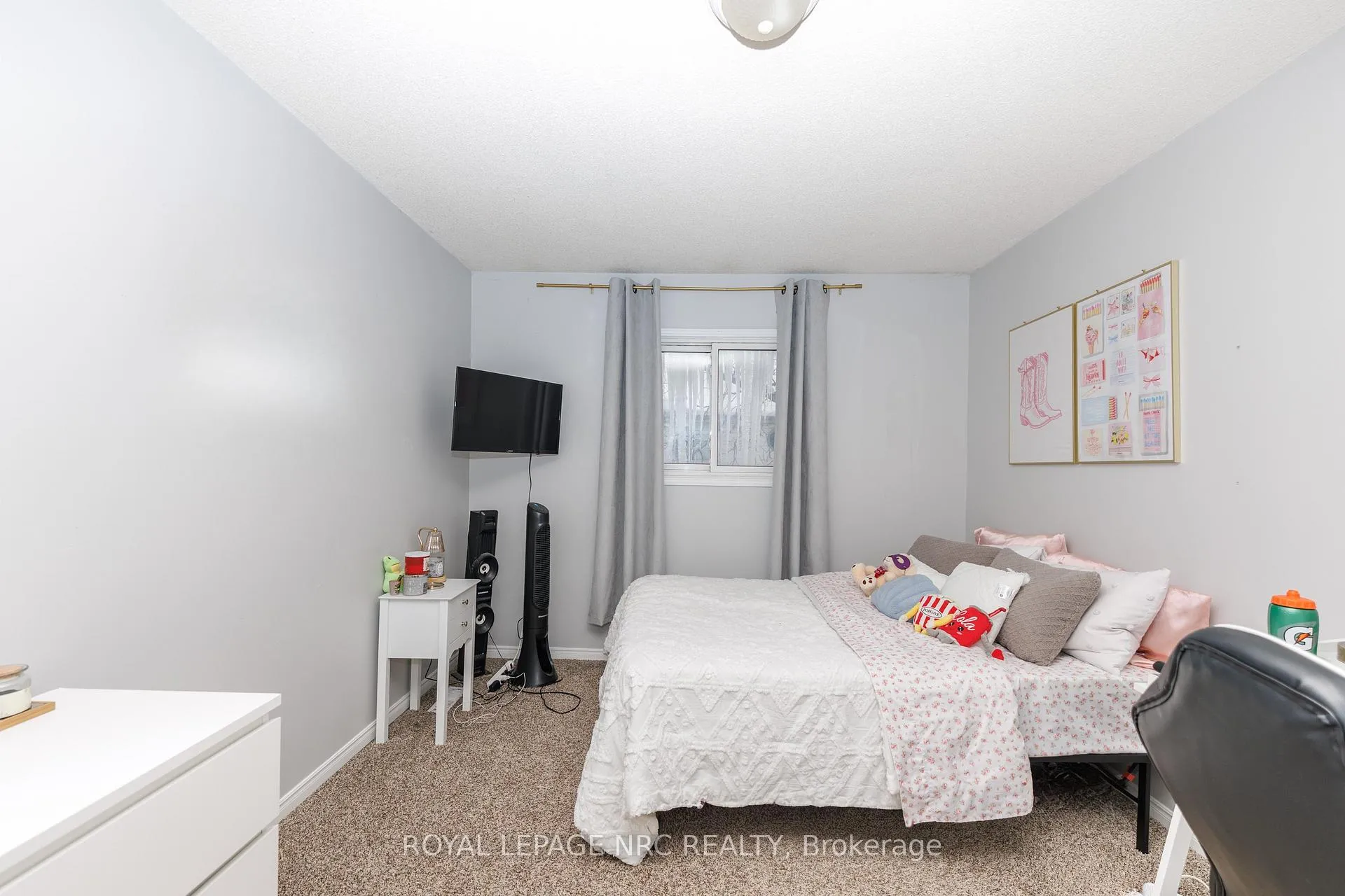 Photo 10 of 79 Summers Drive, Thorold, Confederation Heights — HOMEH