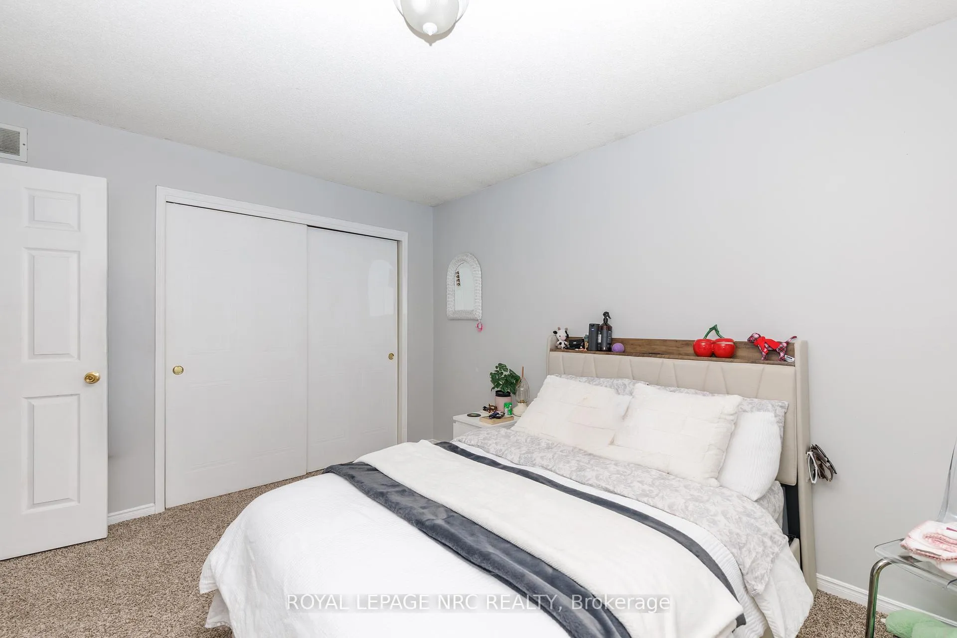 Photo 16 of 79 Summers Drive, Thorold, Confederation Heights — HOMEH