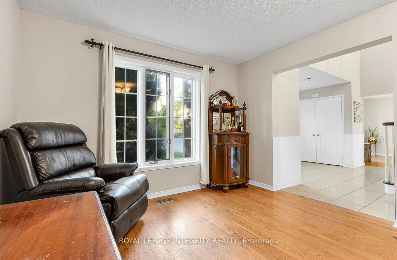 Photo 14 of 1109 Cindy Hill Crescent, Ottawa, Manotick Long Island & Nicholls Island — HOMEH