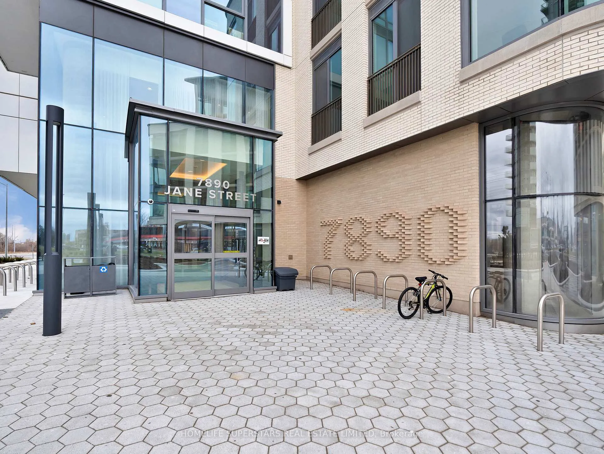 Photo 1 of Unit 5307, 7890 Jane Street, Vaughan, Vaughan Corporate Centre — HOMEH