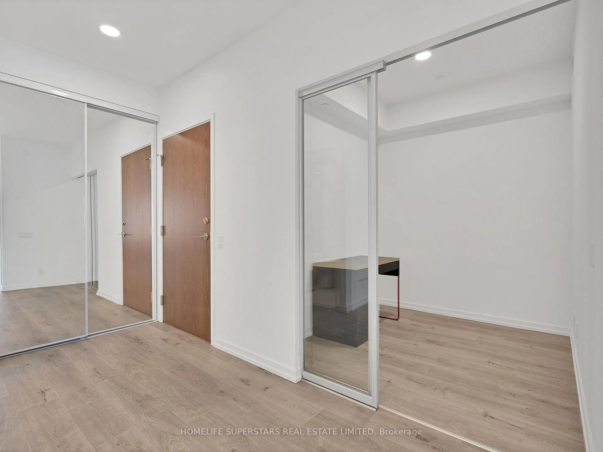 Photo 8 of Unit 5307, 7890 Jane Street, Vaughan, Vaughan Corporate Centre — HOMEH