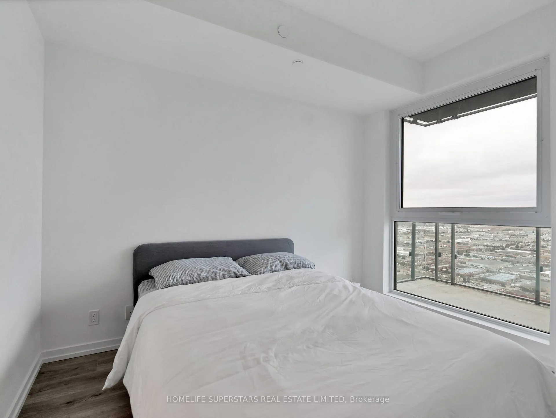 Photo 15 of Unit 5307, 7890 Jane Street, Vaughan, Vaughan Corporate Centre — HOMEH
