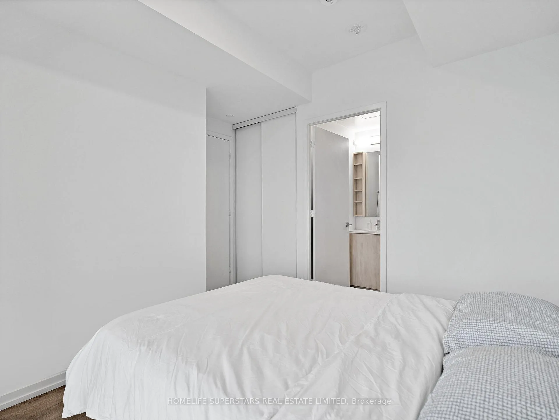 Photo 18 of Unit 5307, 7890 Jane Street, Vaughan, Vaughan Corporate Centre — HOMEH