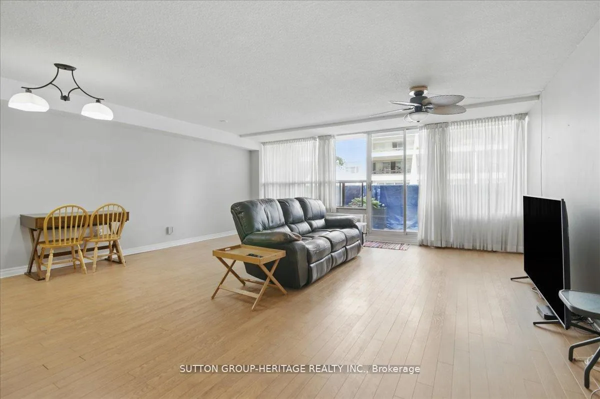 Photo 10 of Unit 232, 50 Richmond Street E, Oshawa, O'Neill — HOMEH