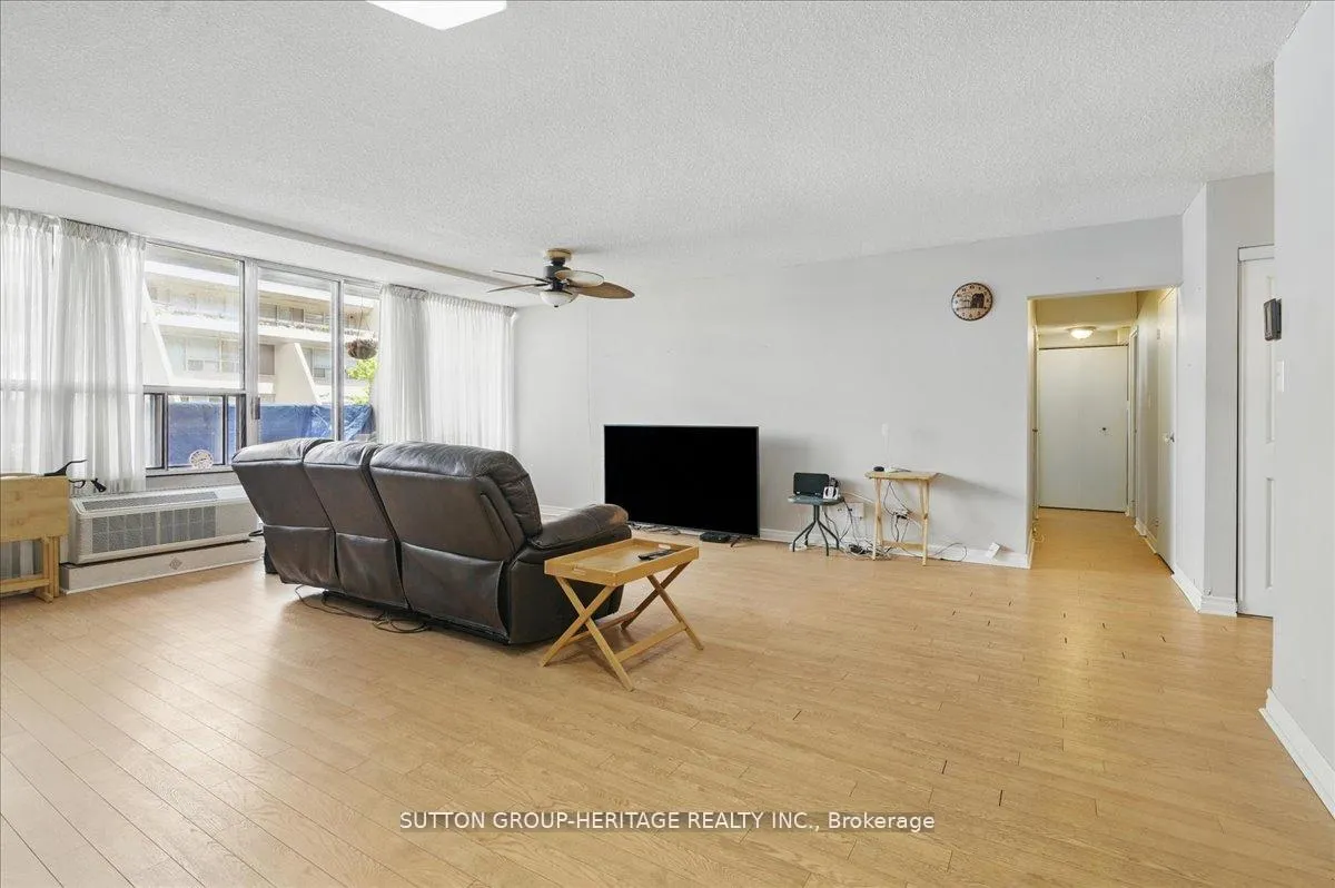 Photo 11 of Unit 232, 50 Richmond Street E, Oshawa, O'Neill — HOMEH
