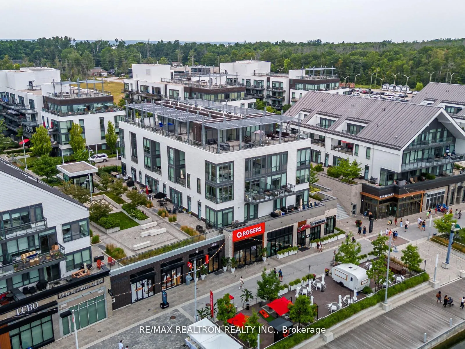 Photo 2 of Unit 53, 261 Broward Way, Innisfil, Rural Innisfil — HOMEH