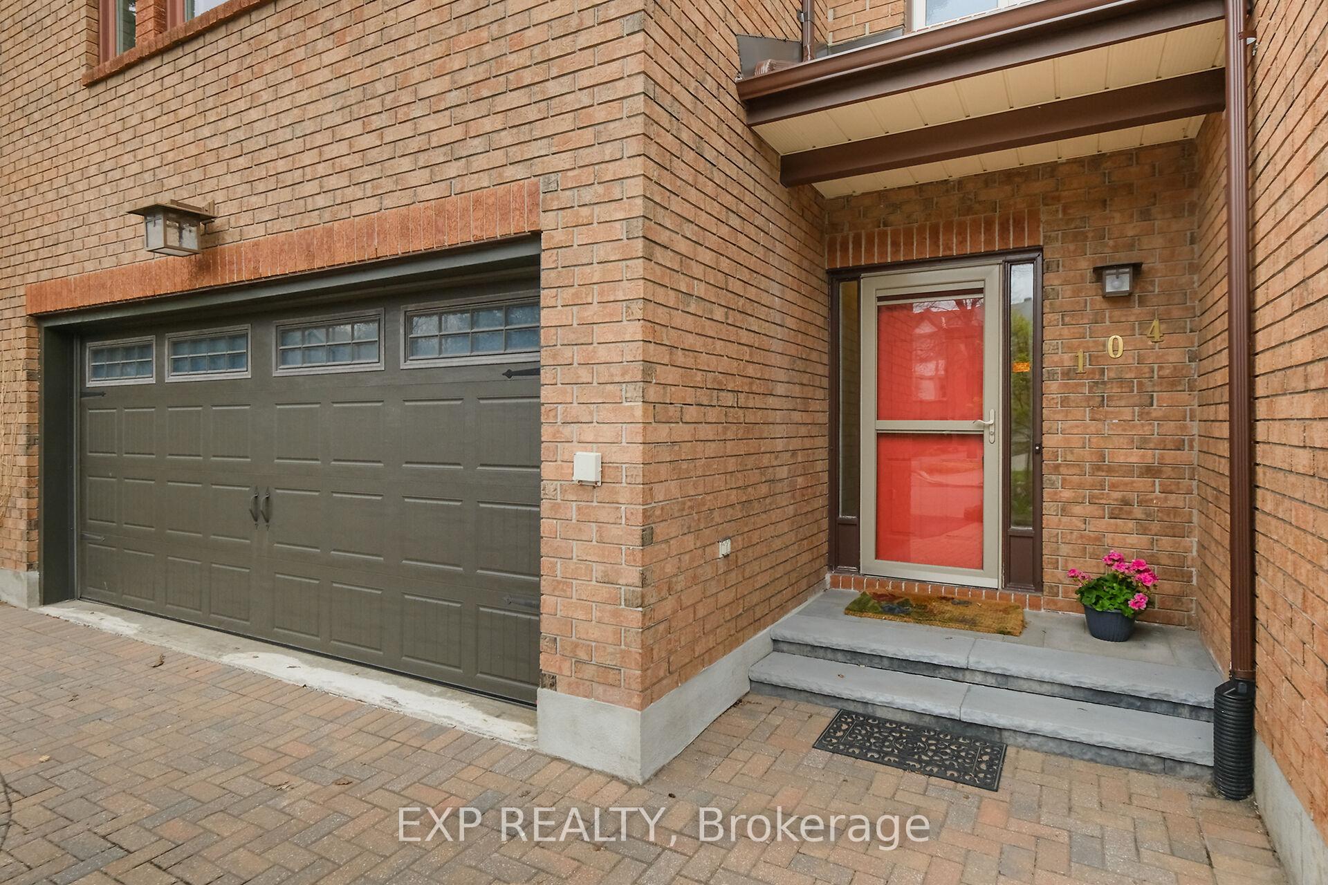 Photo 22 of 104 Dunbarton Court, Ottawa, Cardinal Glen — HOMEH