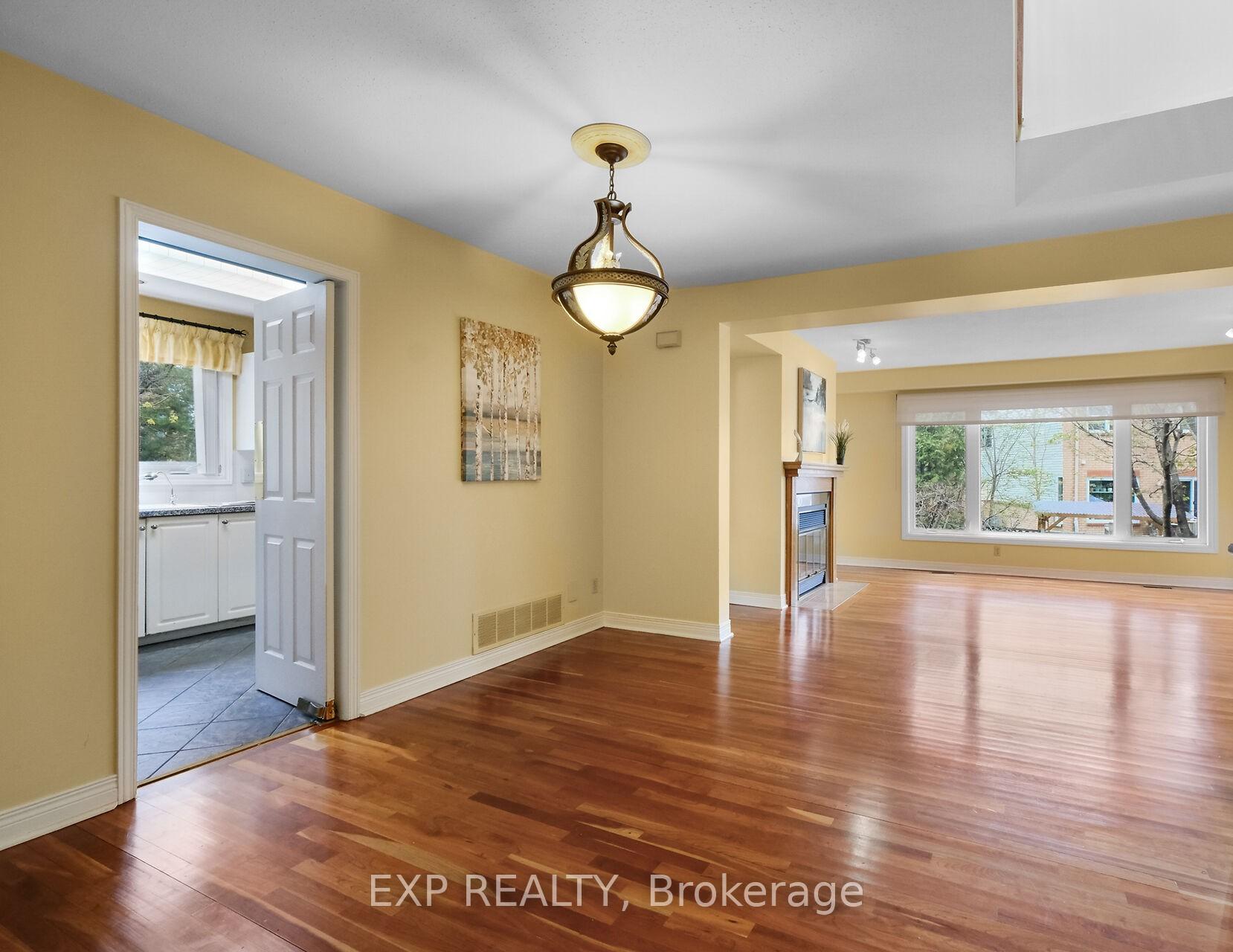 Photo 24 of 104 Dunbarton Court, Ottawa, Cardinal Glen — HOMEH