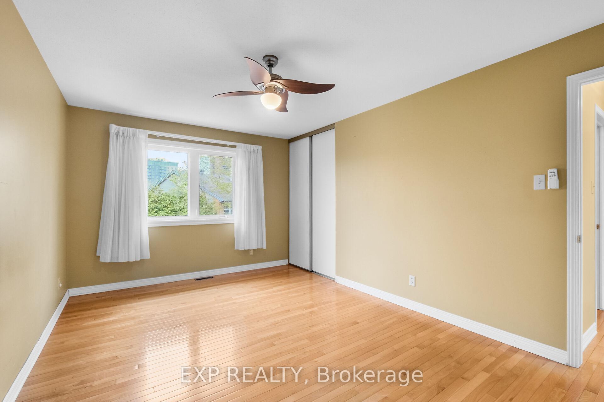 Photo 64 of 104 Dunbarton Court, Ottawa, Cardinal Glen — HOMEH