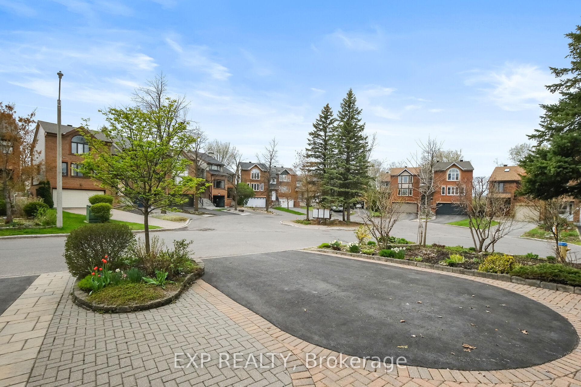 Photo 76 of 104 Dunbarton Court, Ottawa, Cardinal Glen — HOMEH