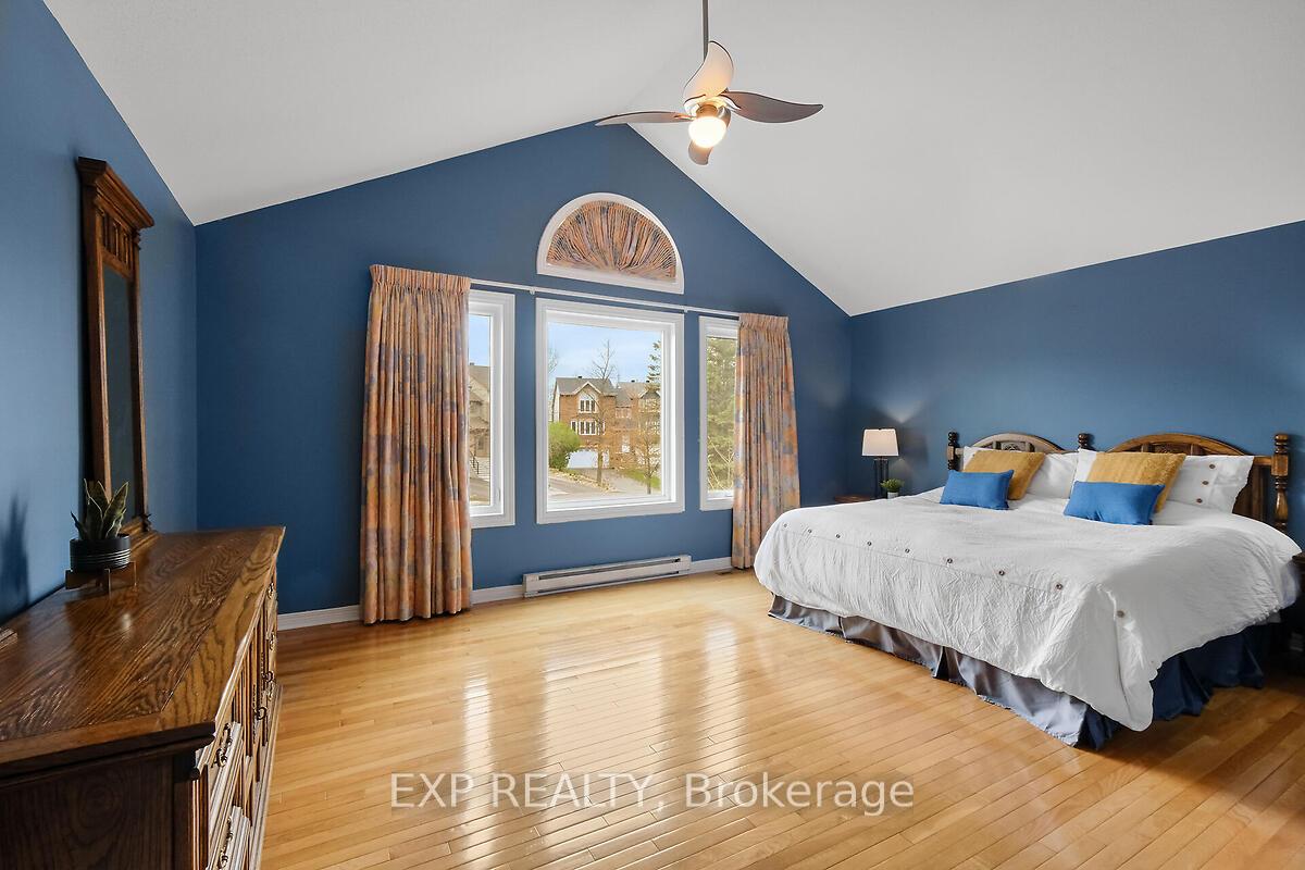 Photo 43 of 104 Dunbarton Court, Ottawa, Cardinal Glen — HOMEH