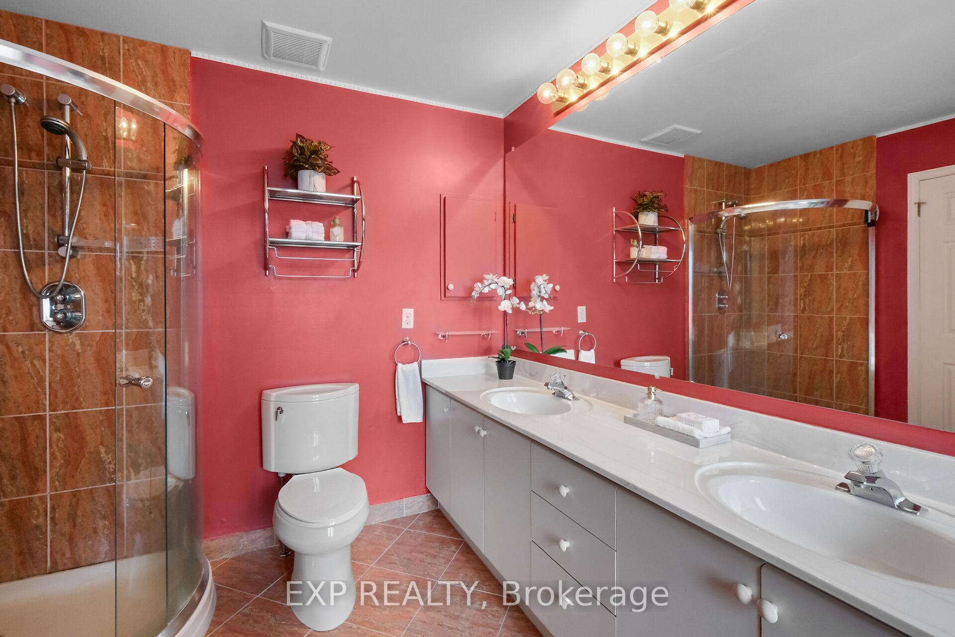 Photo 44 of 104 Dunbarton Court, Ottawa, Cardinal Glen — HOMEH
