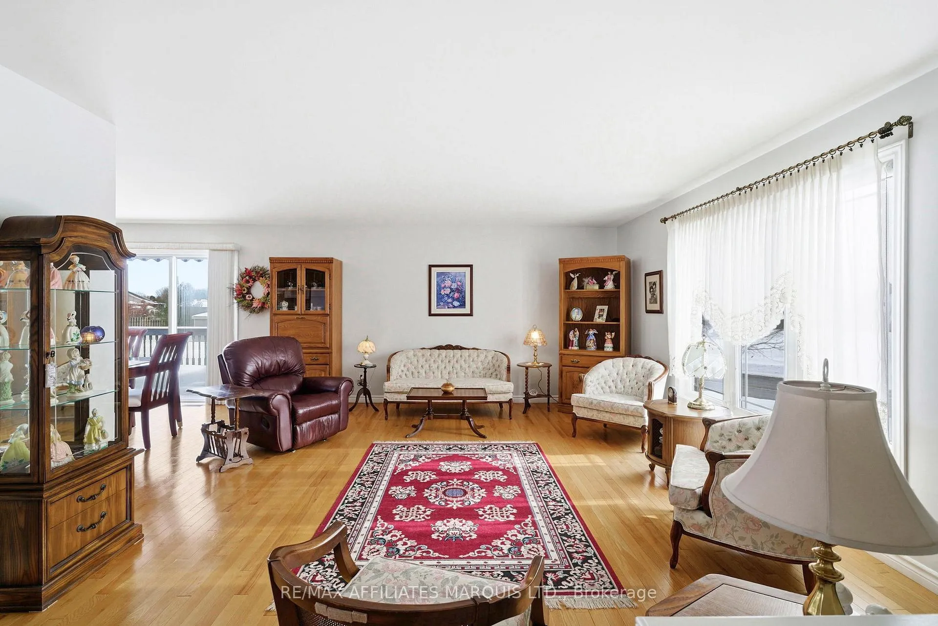 Photo 6 of 302 Emma Avenue, Cornwall — HOMEH