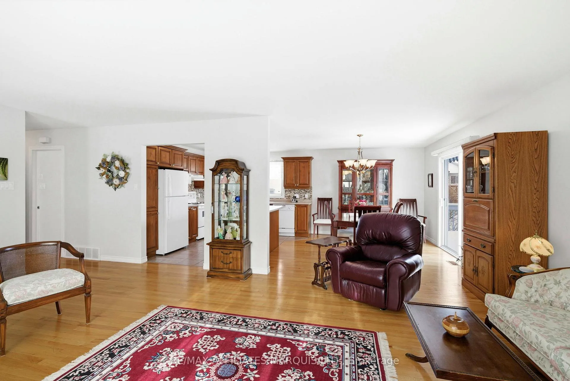Photo 7 of 302 Emma Avenue, Cornwall — HOMEH
