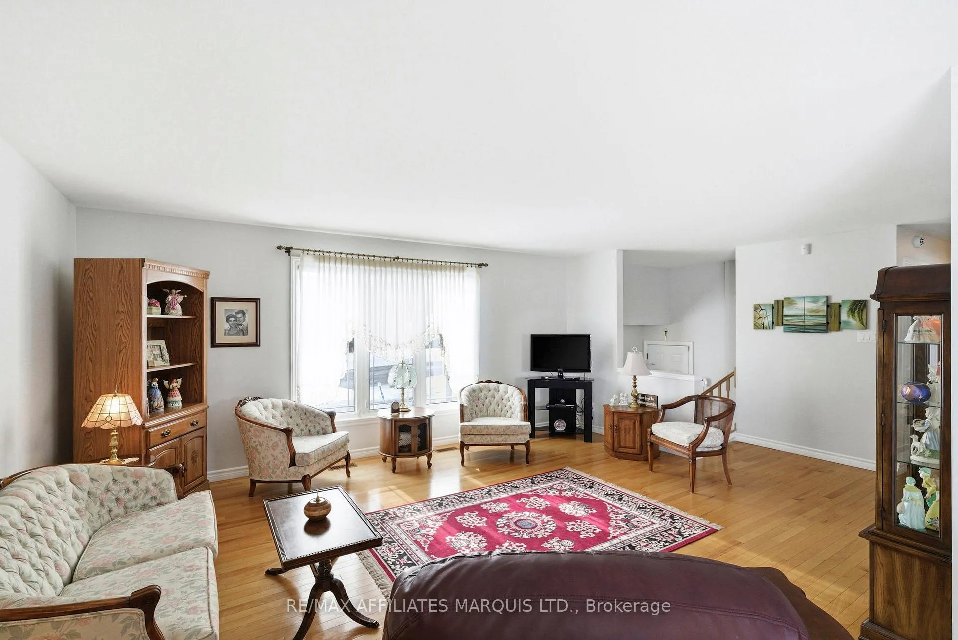 Photo 8 of 302 Emma Avenue, Cornwall — HOMEH