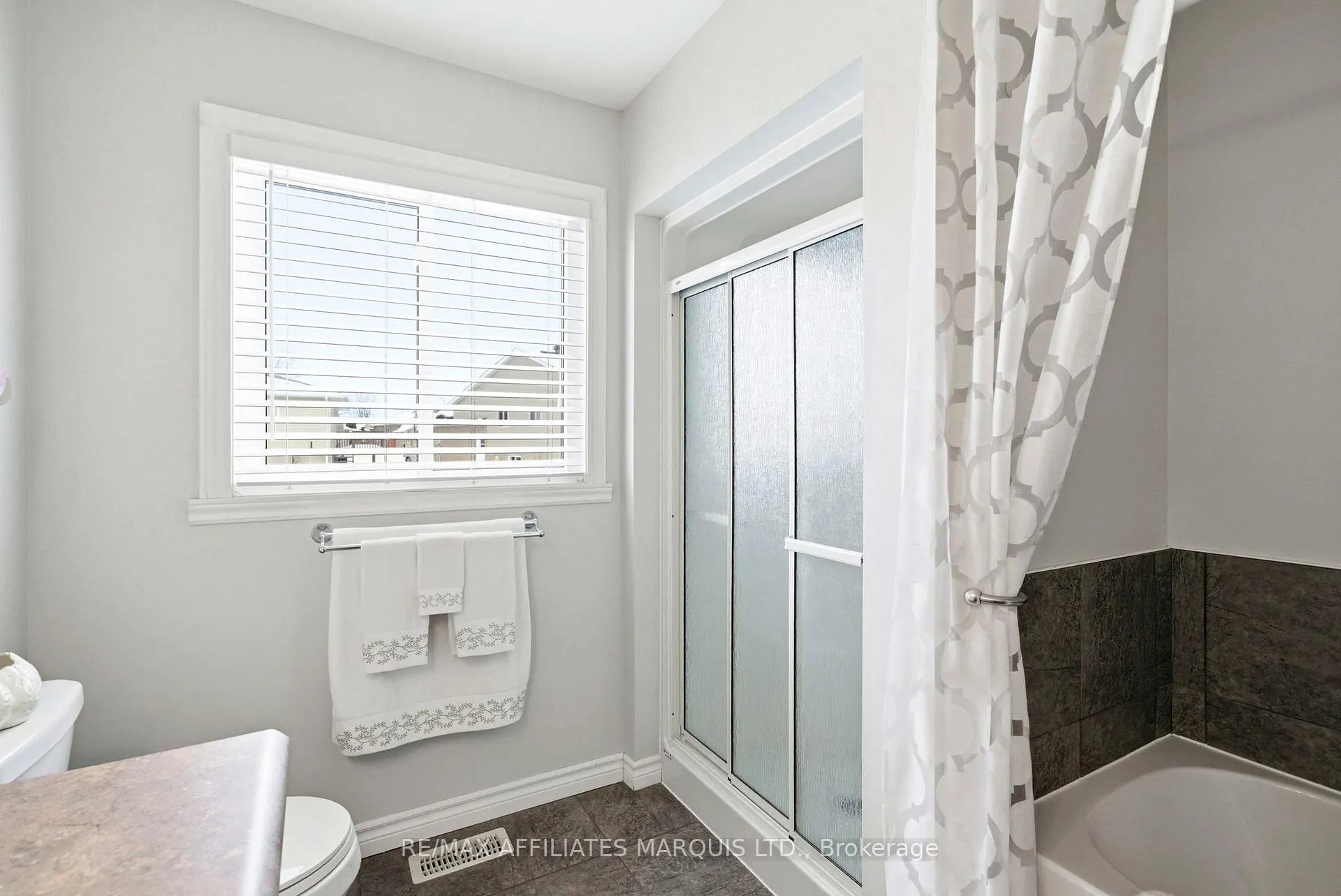 Photo 17 of 302 Emma Avenue, Cornwall — HOMEH