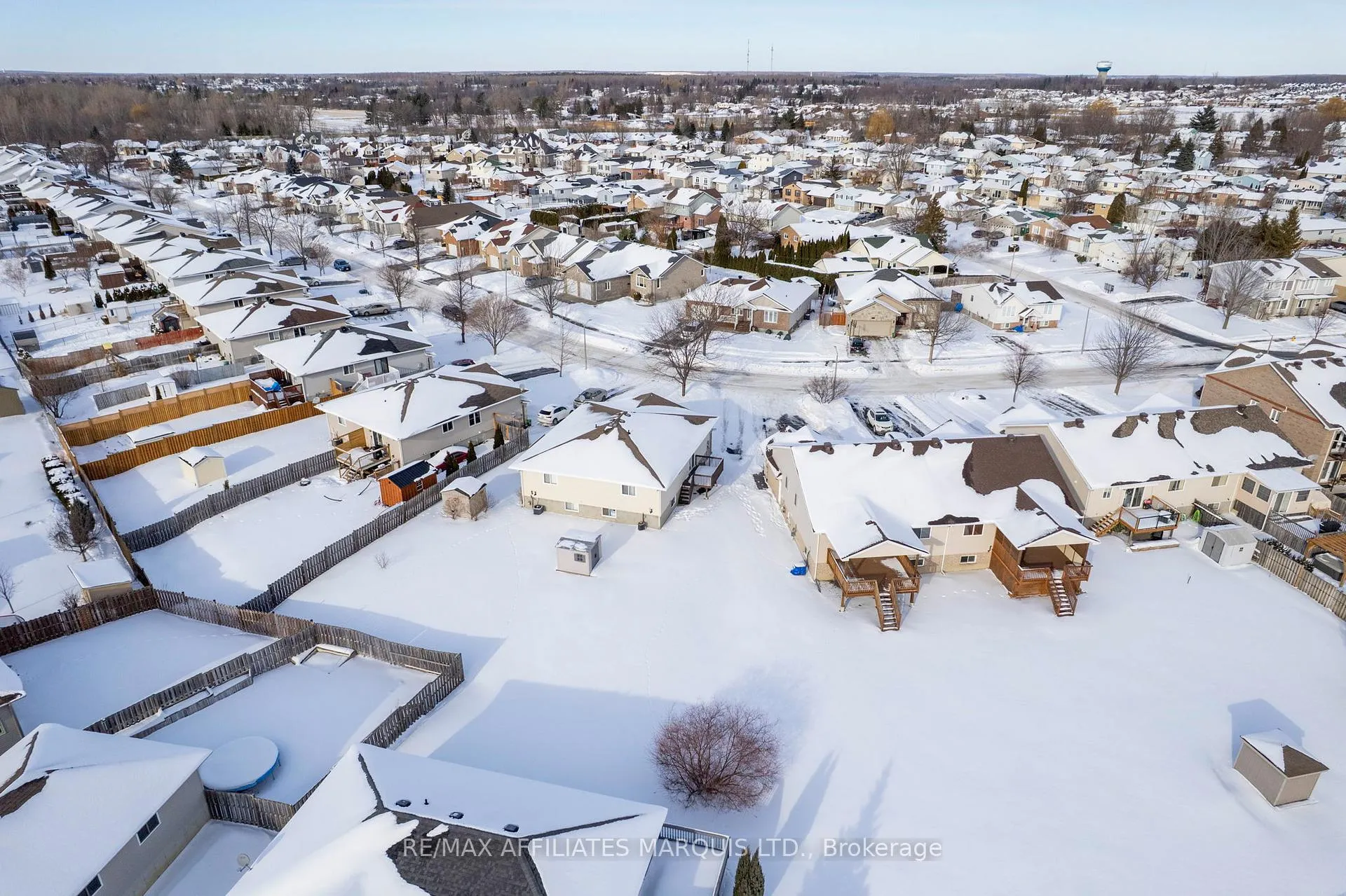 Photo 27 of 302 Emma Avenue, Cornwall — HOMEH