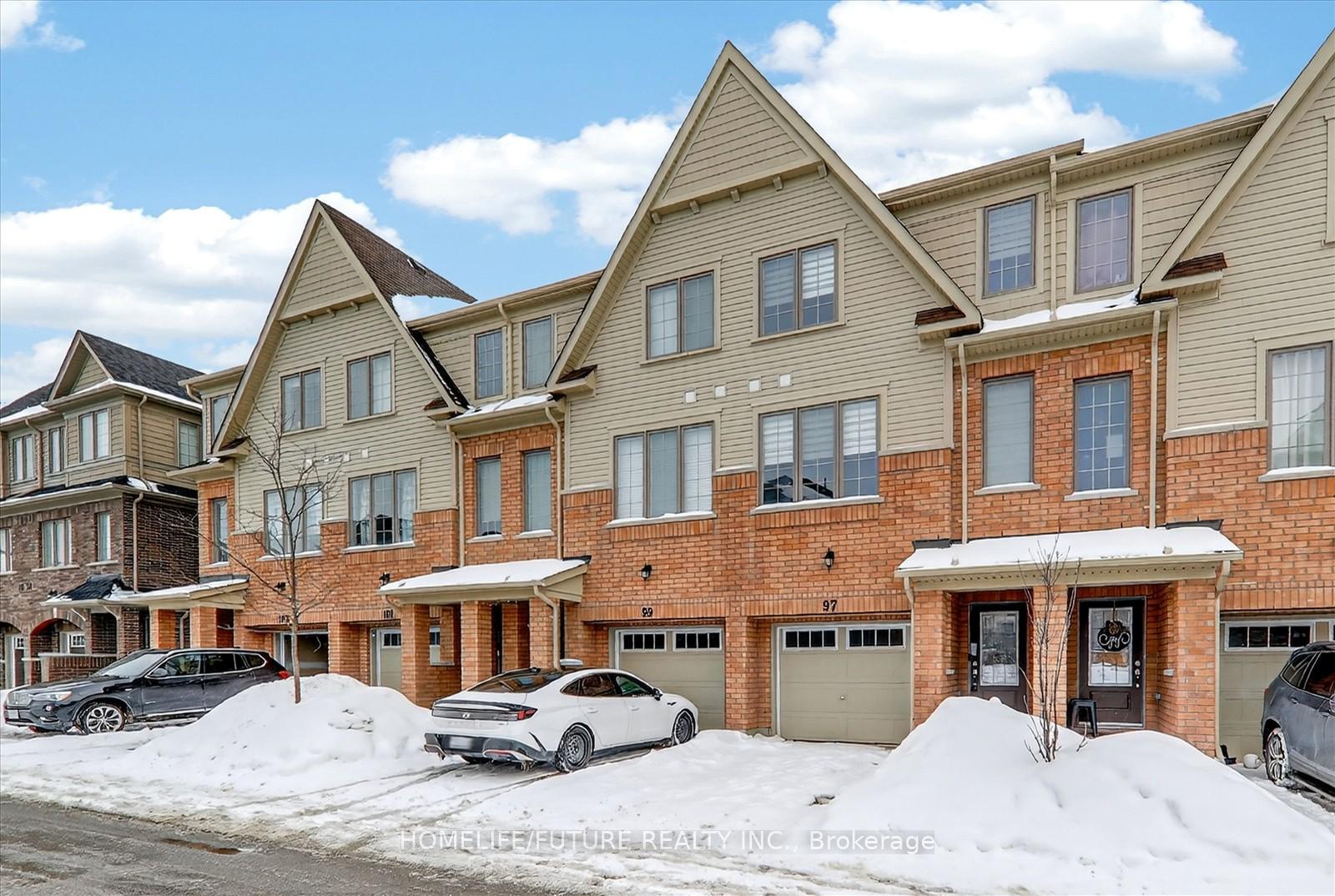Photo 3 of Unit 92, 97 Danzatore Path, Oshawa, Windfields — HOMEH