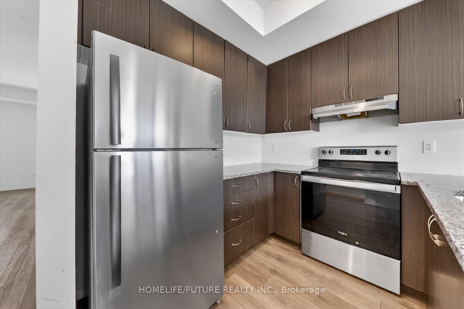 Photo 7 of Unit 92, 97 Danzatore Path, Oshawa, Windfields — HOMEH