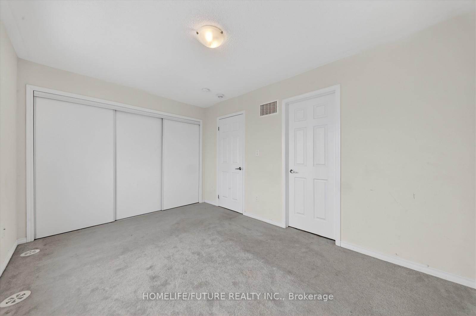 Photo 20 of Unit 92, 97 Danzatore Path, Oshawa, Windfields — HOMEH