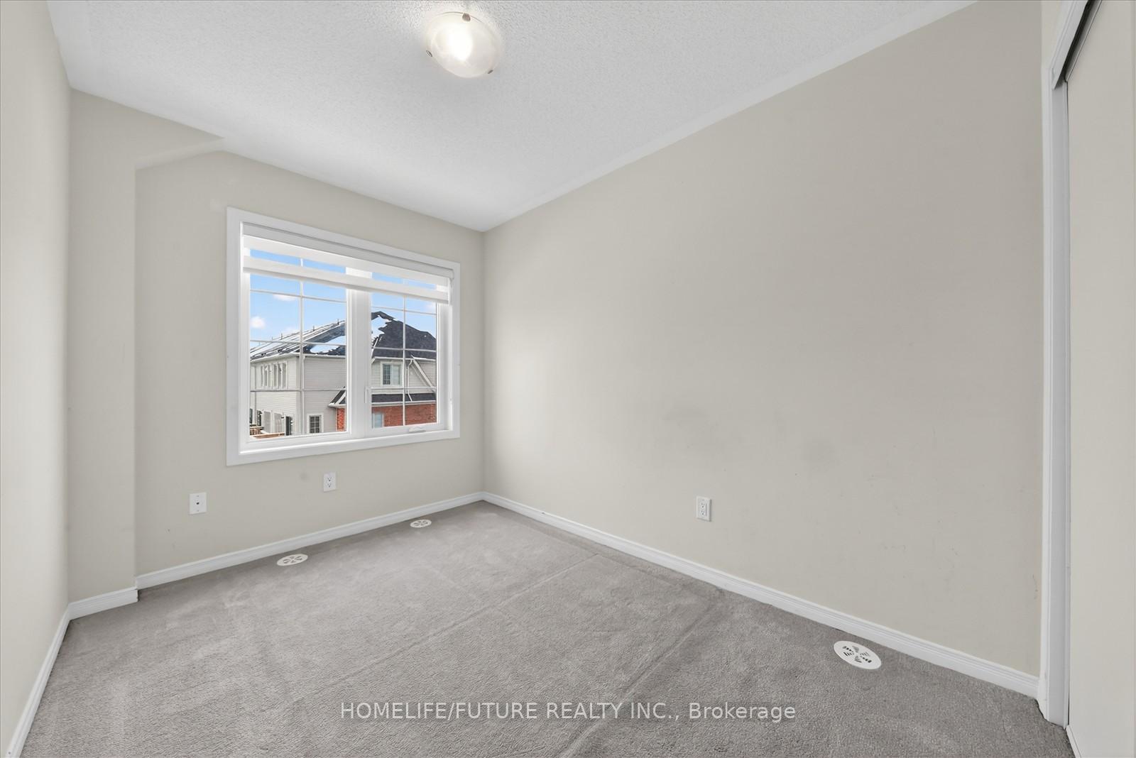 Photo 24 of Unit 92, 97 Danzatore Path, Oshawa, Windfields — HOMEH
