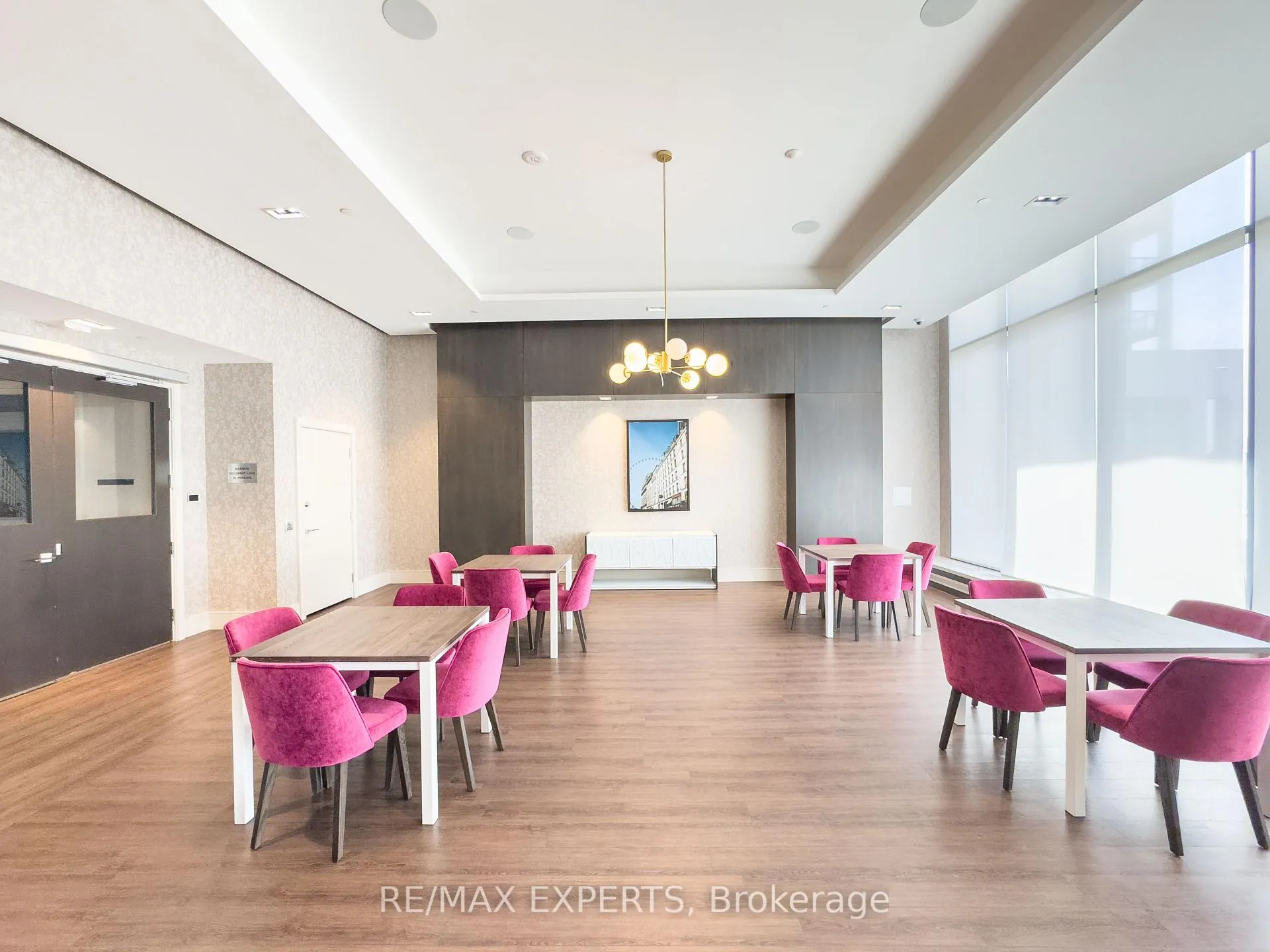 Photo 5 of Unit 1822, 9000 Jane Street, Vaughan, Concord — HOMEH
