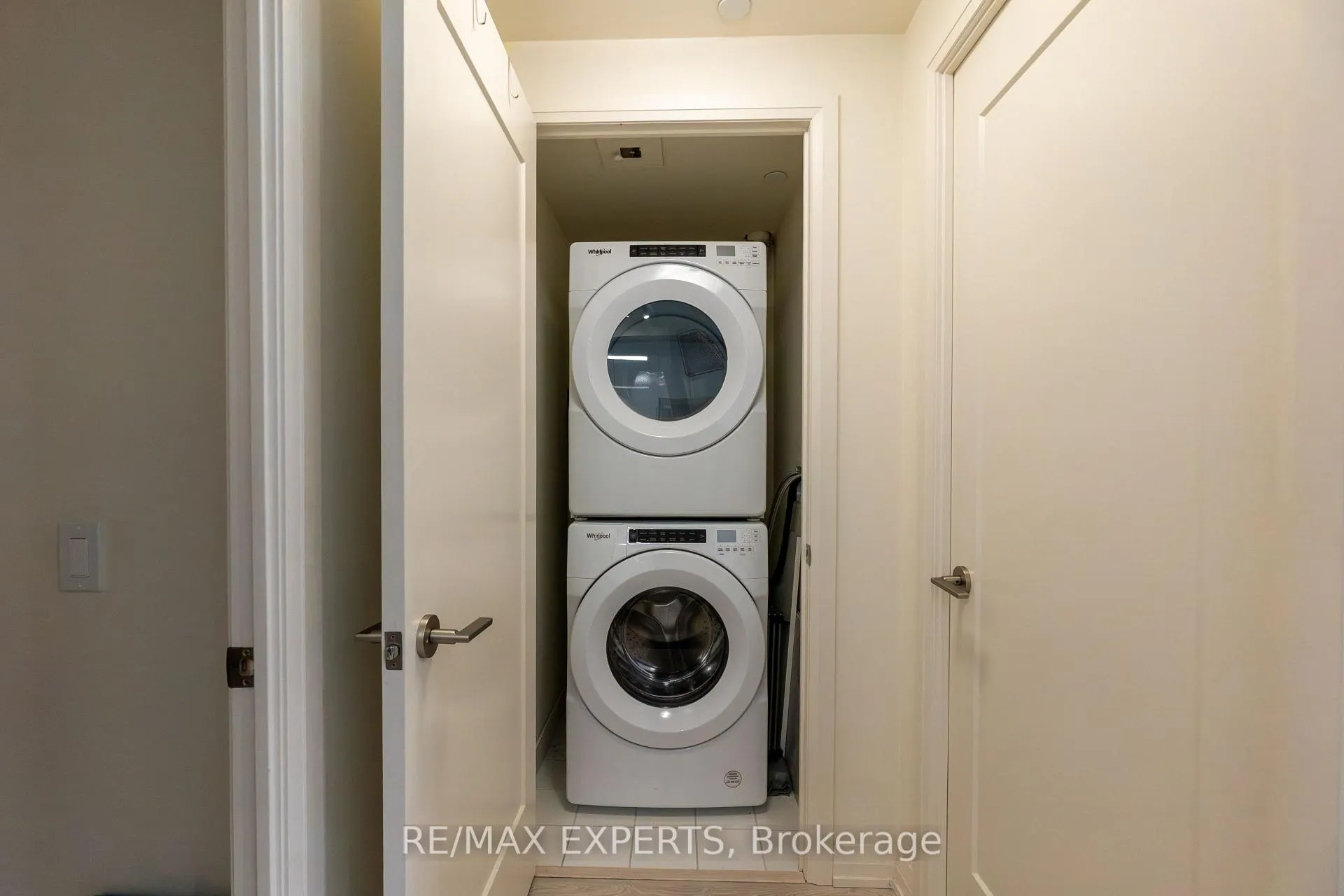Photo 26 of Unit 1822, 9000 Jane Street, Vaughan, Concord — HOMEH