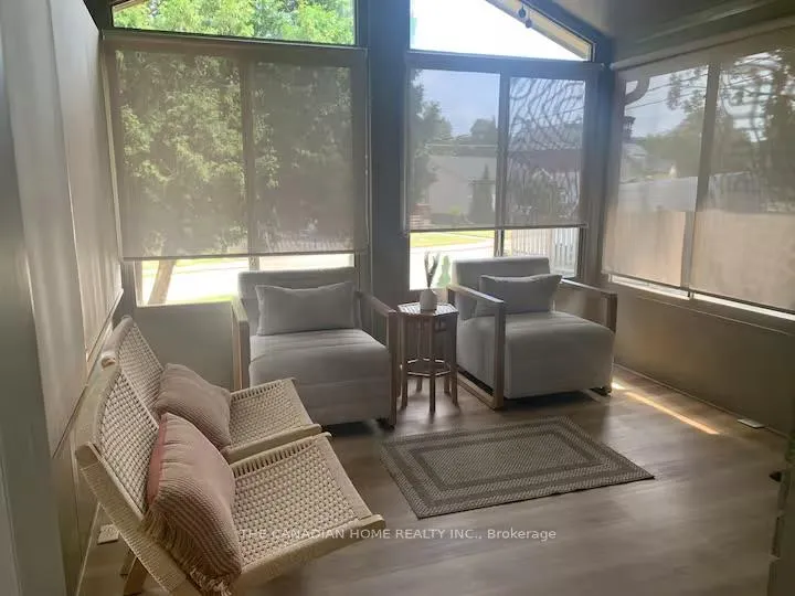Photo 5 of 4041 Terrace Avenue, Niagara Falls, Downtown — HOMEH