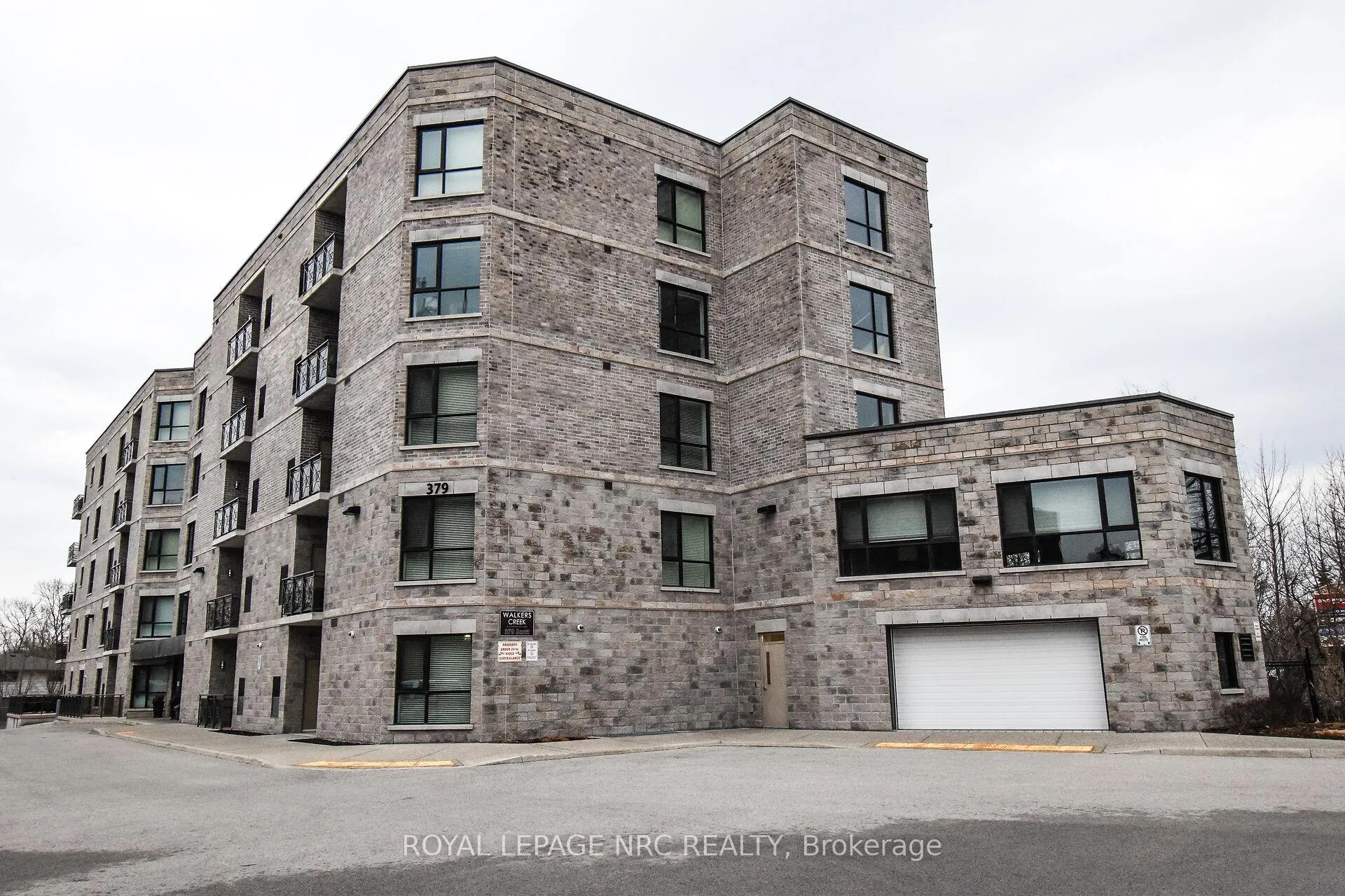 Front of Unit 305, 379 Scott Street