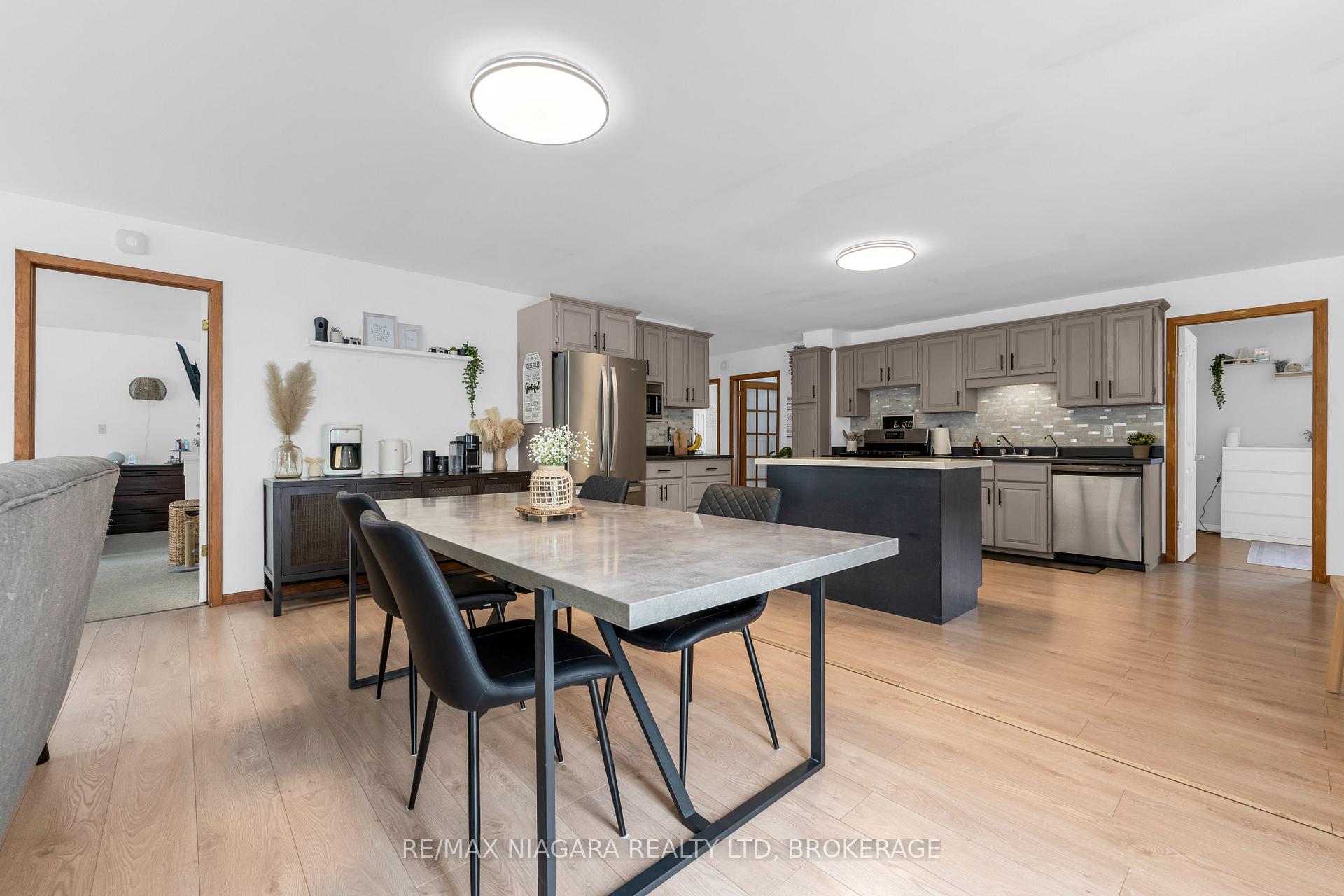 Photo 7 of 1170 Broad Street E, Haldimand, Dunnville — HOMEH