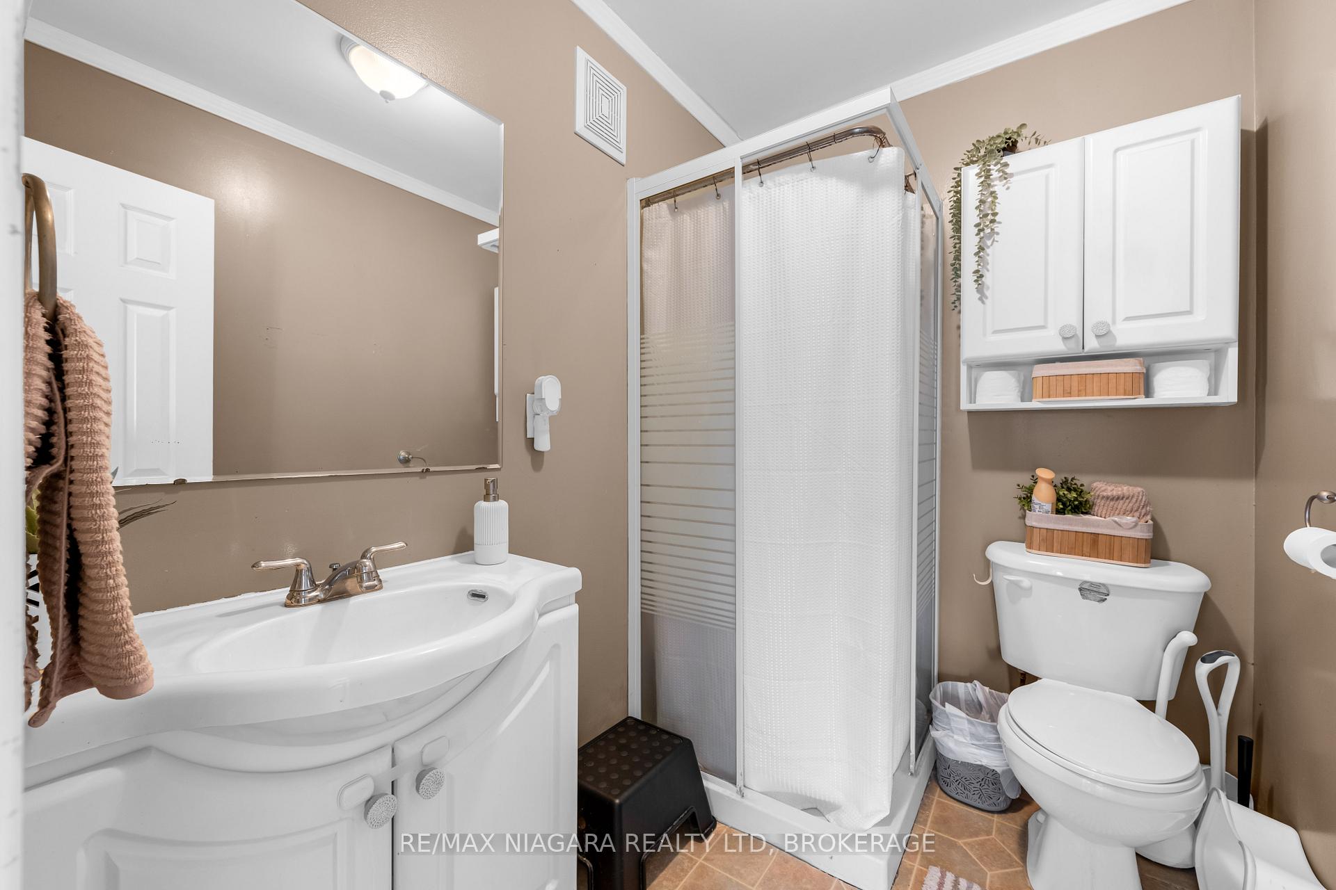 Photo 29 of 1170 Broad Street E, Haldimand, Dunnville — HOMEH