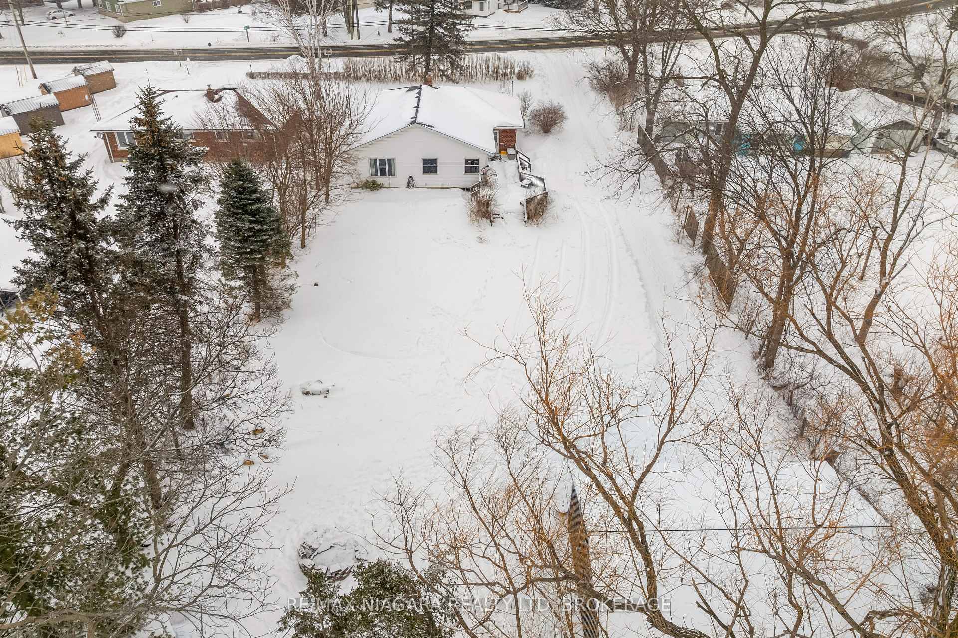 Photo 43 of 1170 Broad Street E, Haldimand, Dunnville — HOMEH