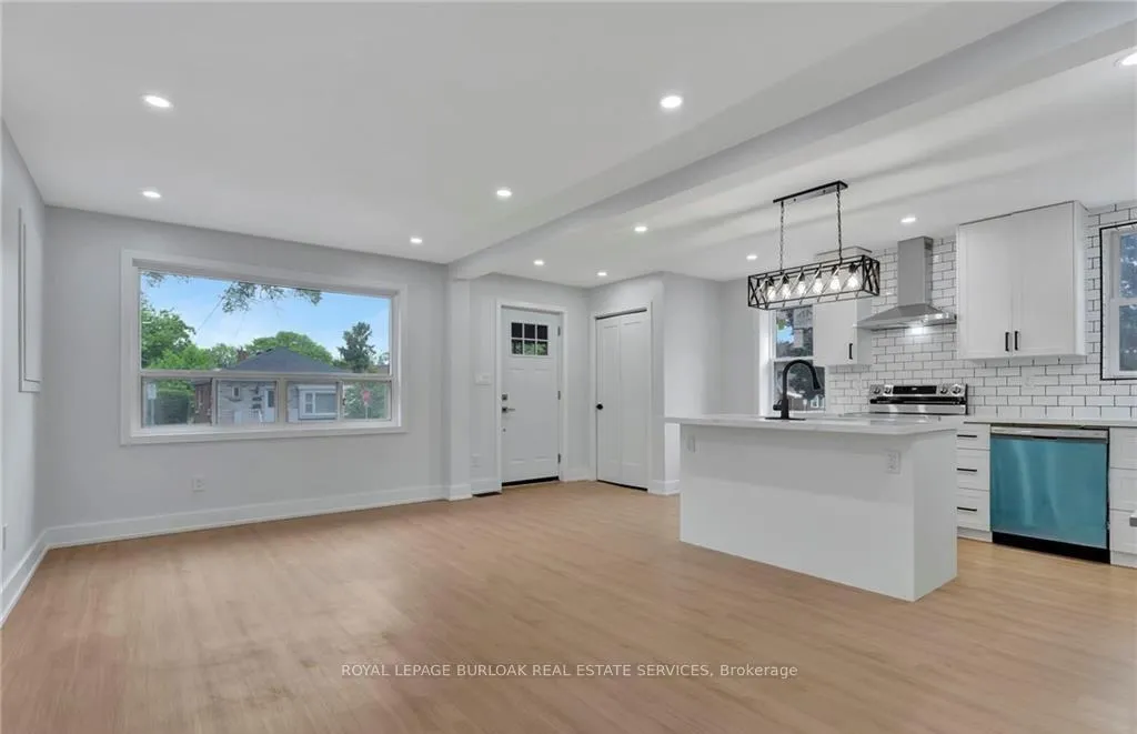 Photo 5 of Unit Upper, 47 Macdonald Avenue, Hamilton, Kirkendall — HOMEH