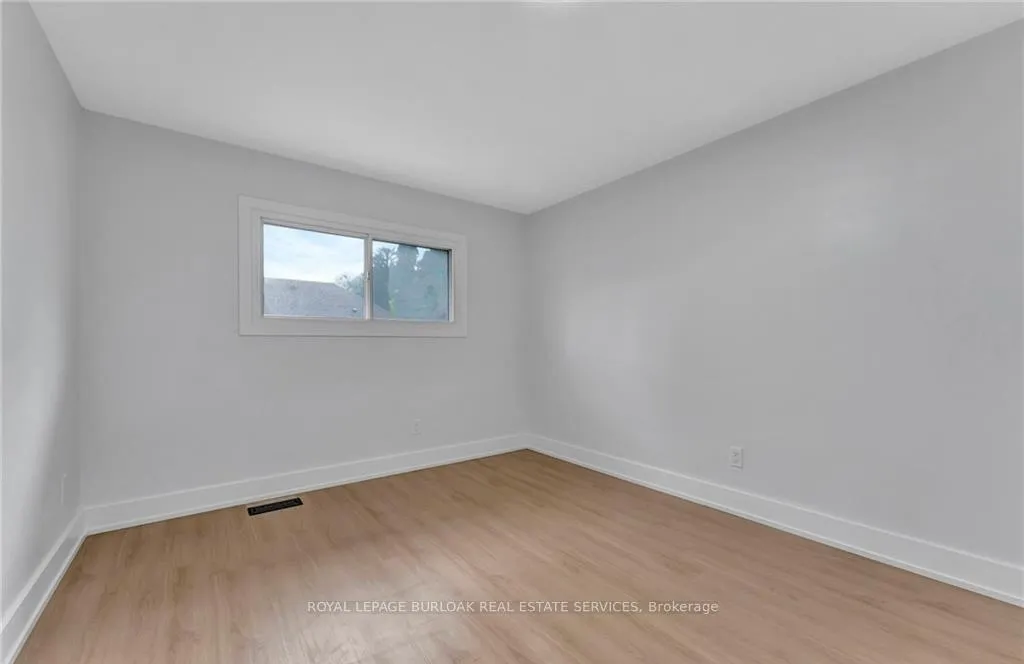 Photo 15 of Unit Upper, 47 Macdonald Avenue, Hamilton, Kirkendall — HOMEH
