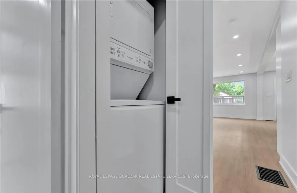 Photo 16 of Unit Upper, 47 Macdonald Avenue, Hamilton, Kirkendall — HOMEH
