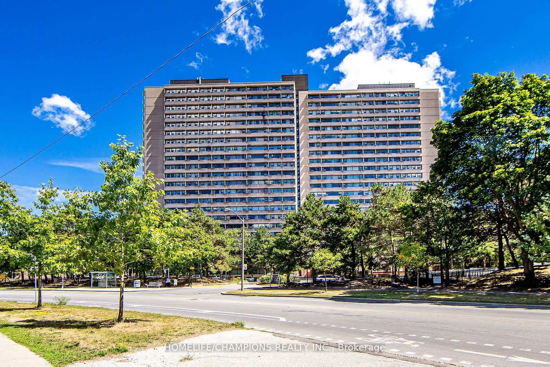 Front of Unit 1210, 100 Leeward Glenway