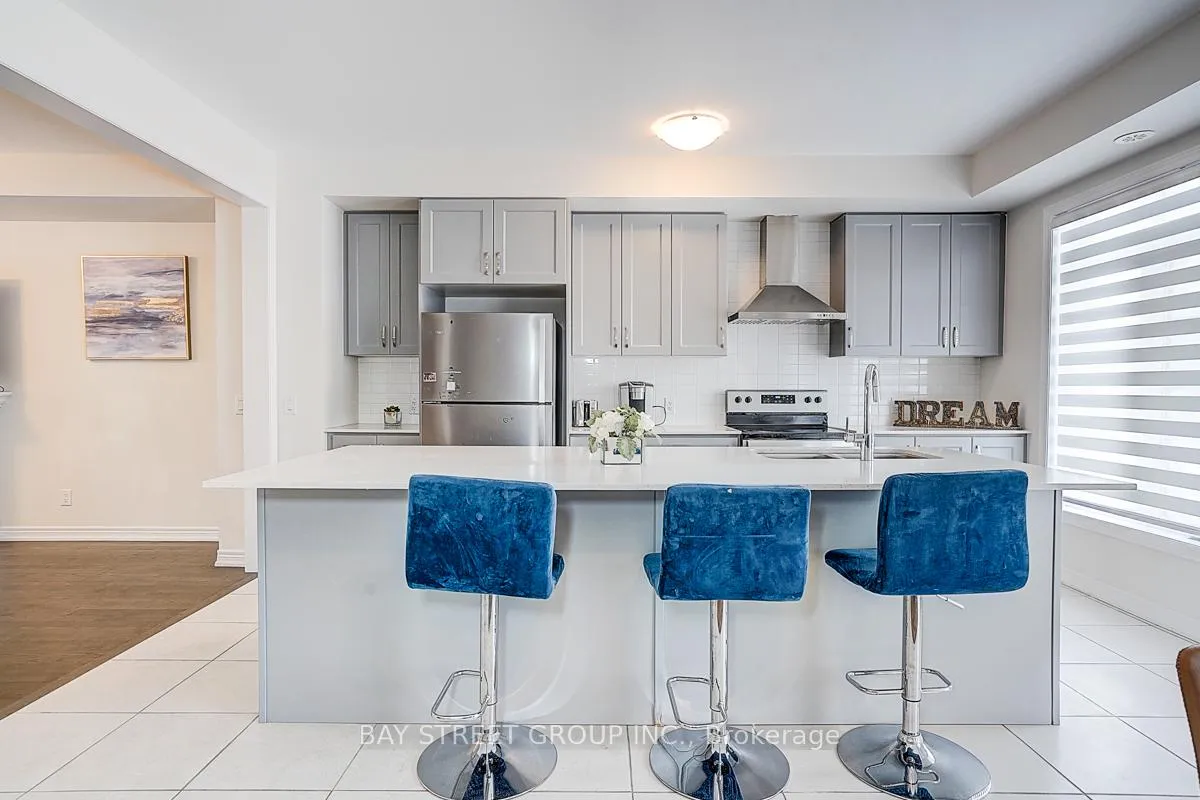 Photo 9 of 19 Morrison Crescent, Whitby, Rural Whitby — HOMEH