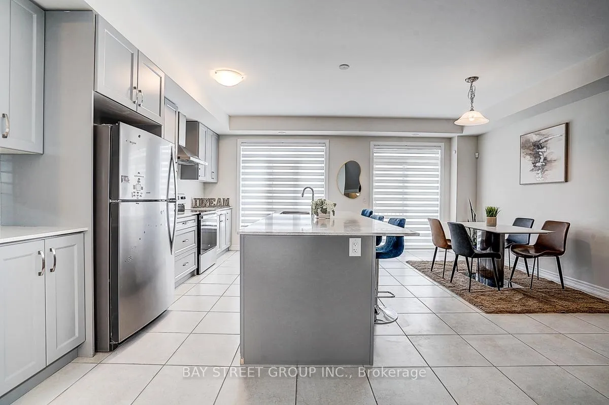 Photo 12 of 19 Morrison Crescent, Whitby, Rural Whitby — HOMEH