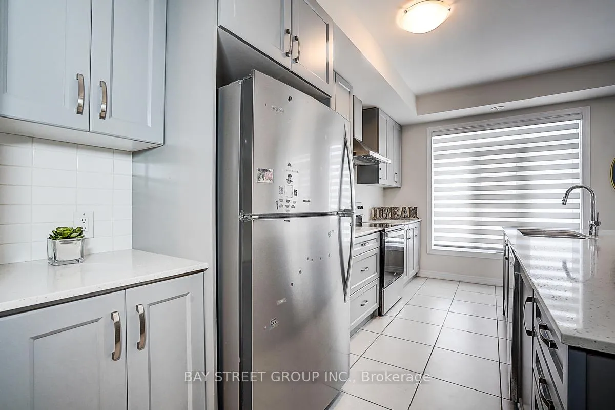 Photo 13 of 19 Morrison Crescent, Whitby, Rural Whitby — HOMEH