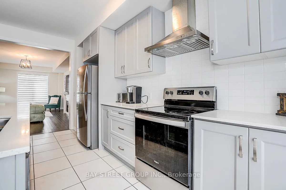 Photo 19 of 19 Morrison Crescent, Whitby, Rural Whitby — HOMEH