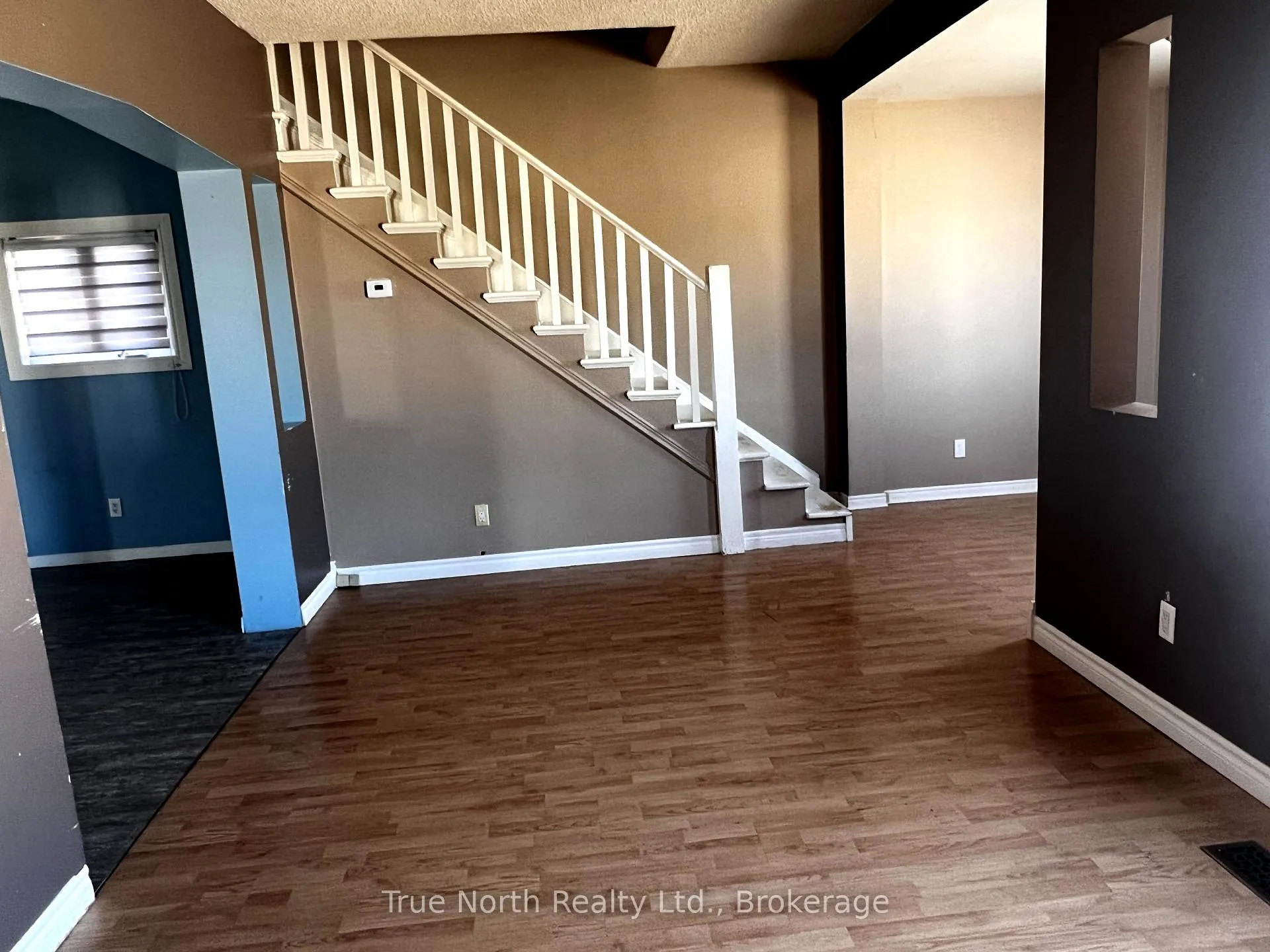 Photo 7 of 20 Kolb Avenue, Kapuskasing — HOMEH