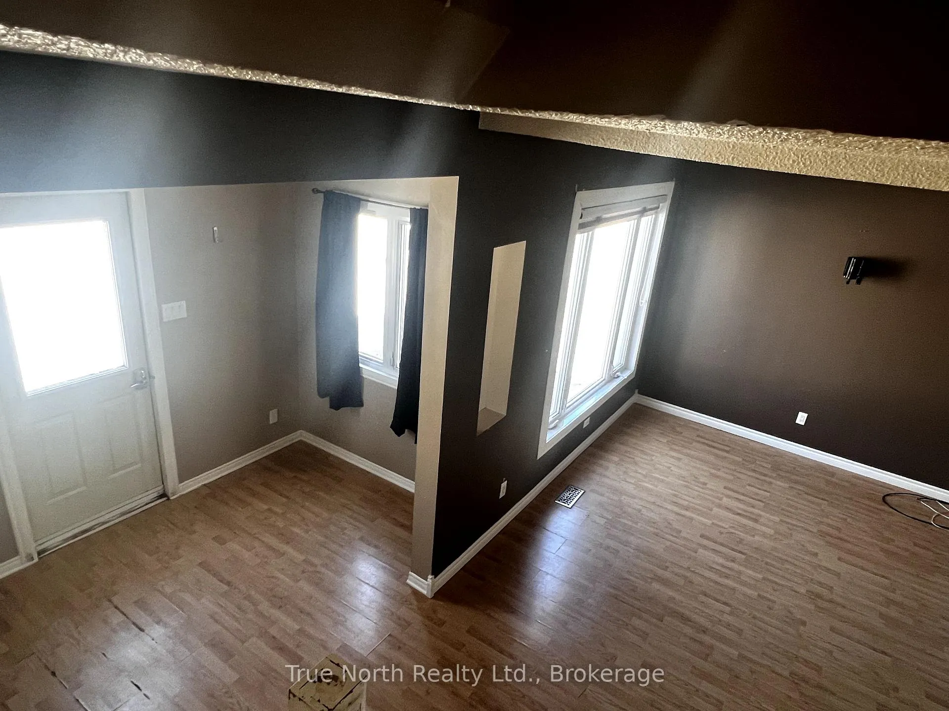 Photo 9 of 20 Kolb Avenue, Kapuskasing — HOMEH