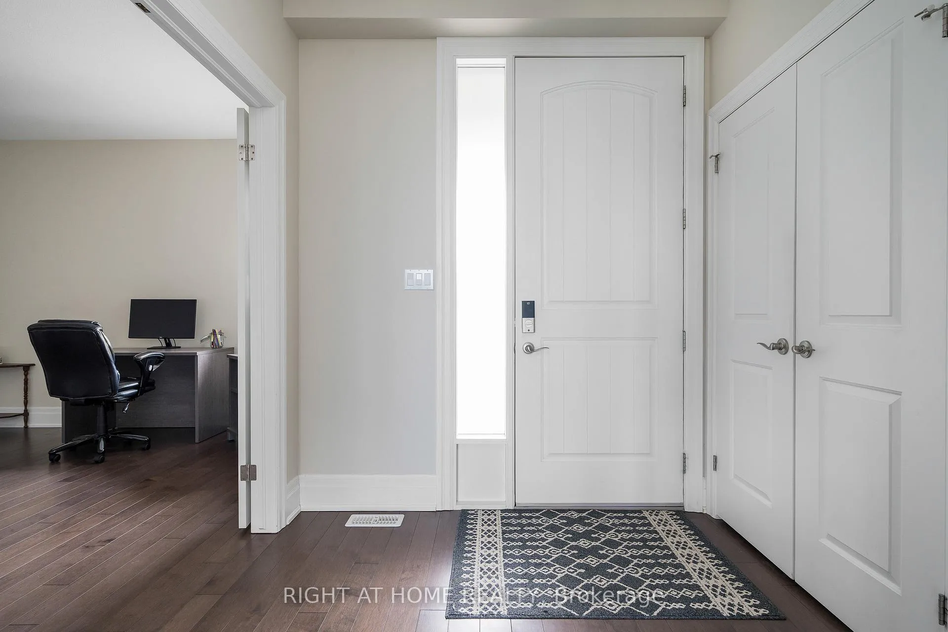 Photo 5 of 124 West Ridge Drive, Blue Mountains — HOMEH