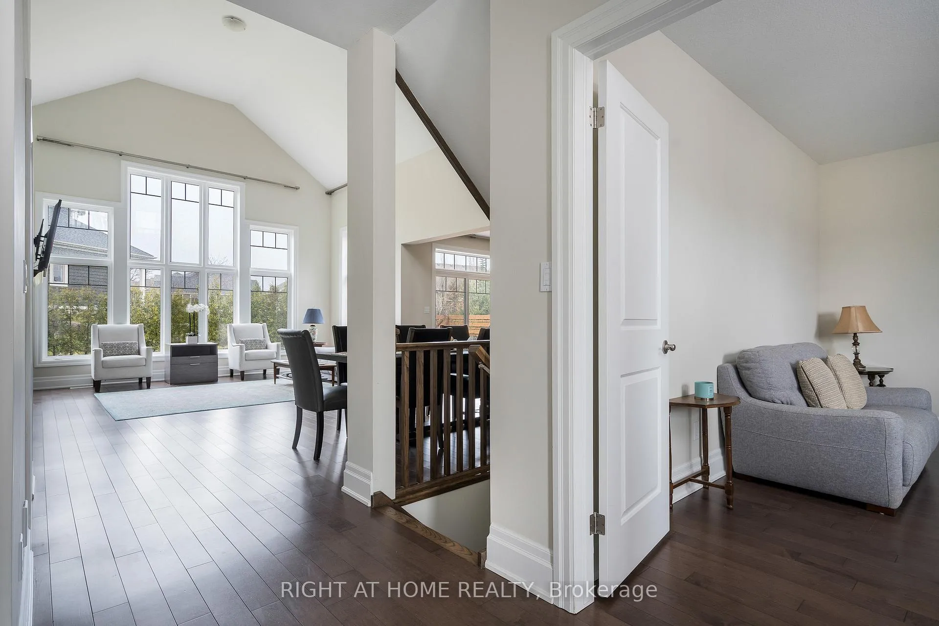 Photo 6 of 124 West Ridge Drive, Blue Mountains — HOMEH