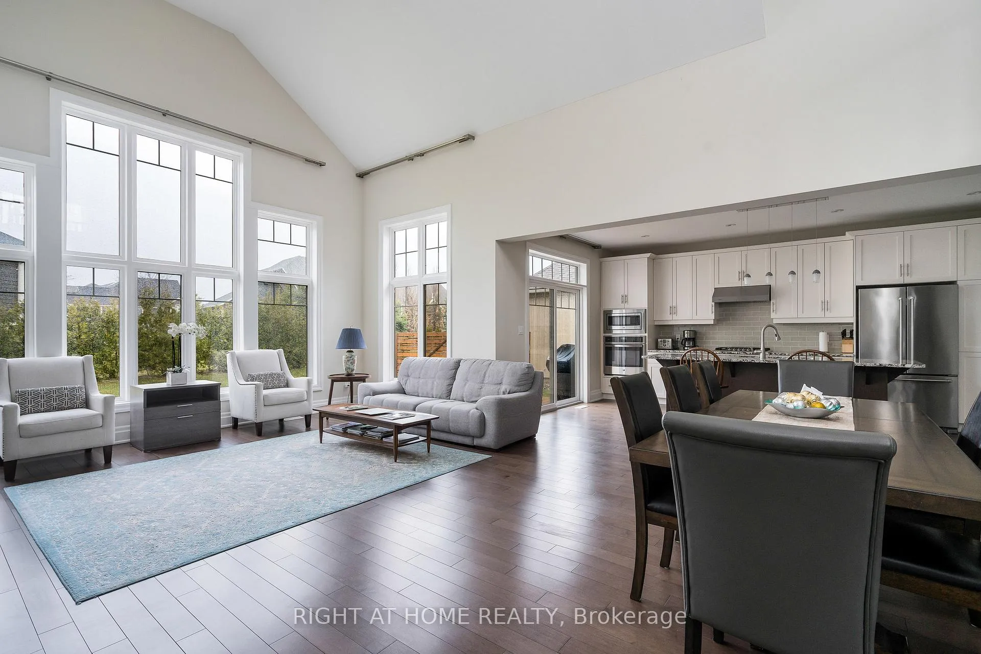 Photo 8 of 124 West Ridge Drive, Blue Mountains — HOMEH