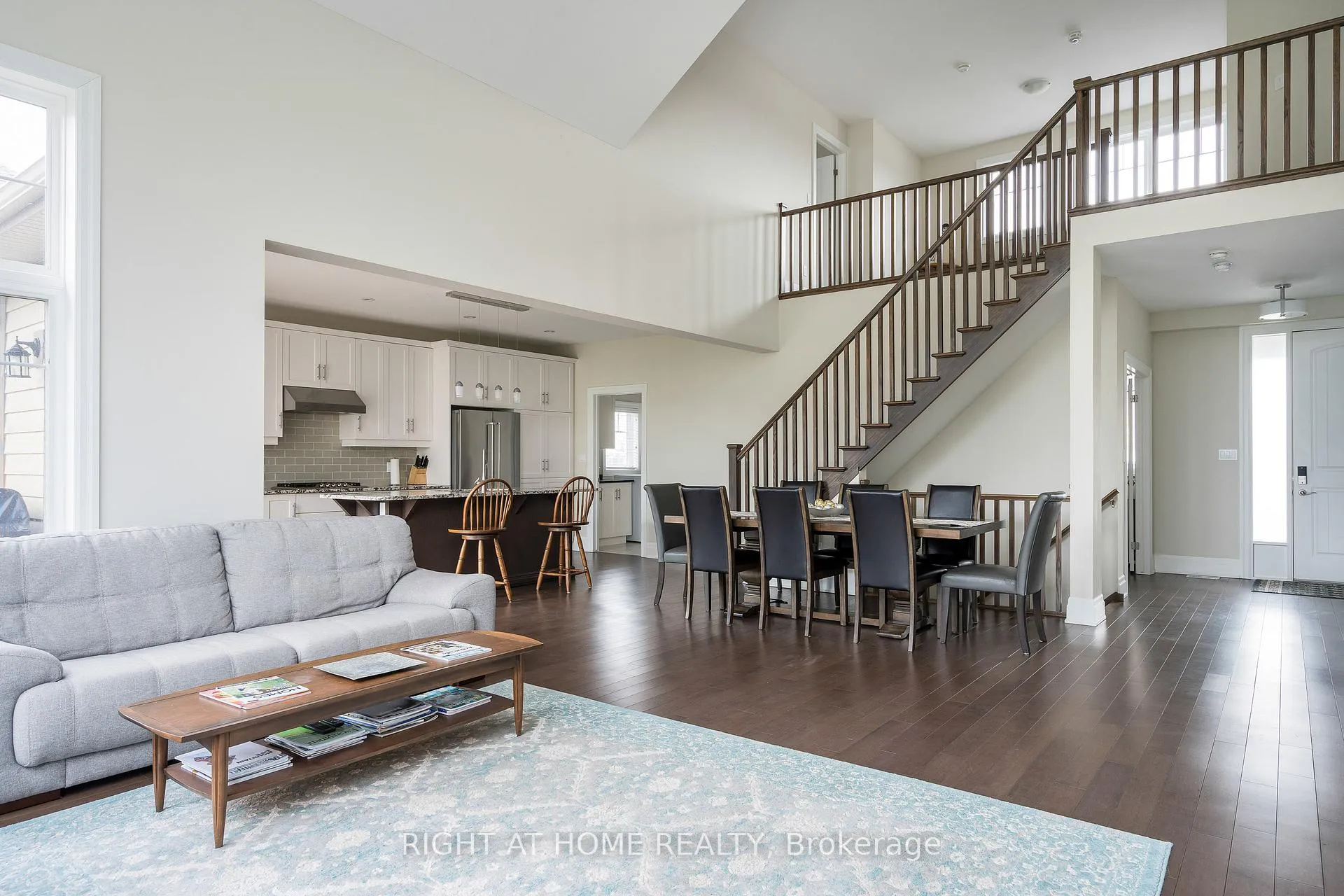 Photo 9 of 124 West Ridge Drive, Blue Mountains — HOMEH