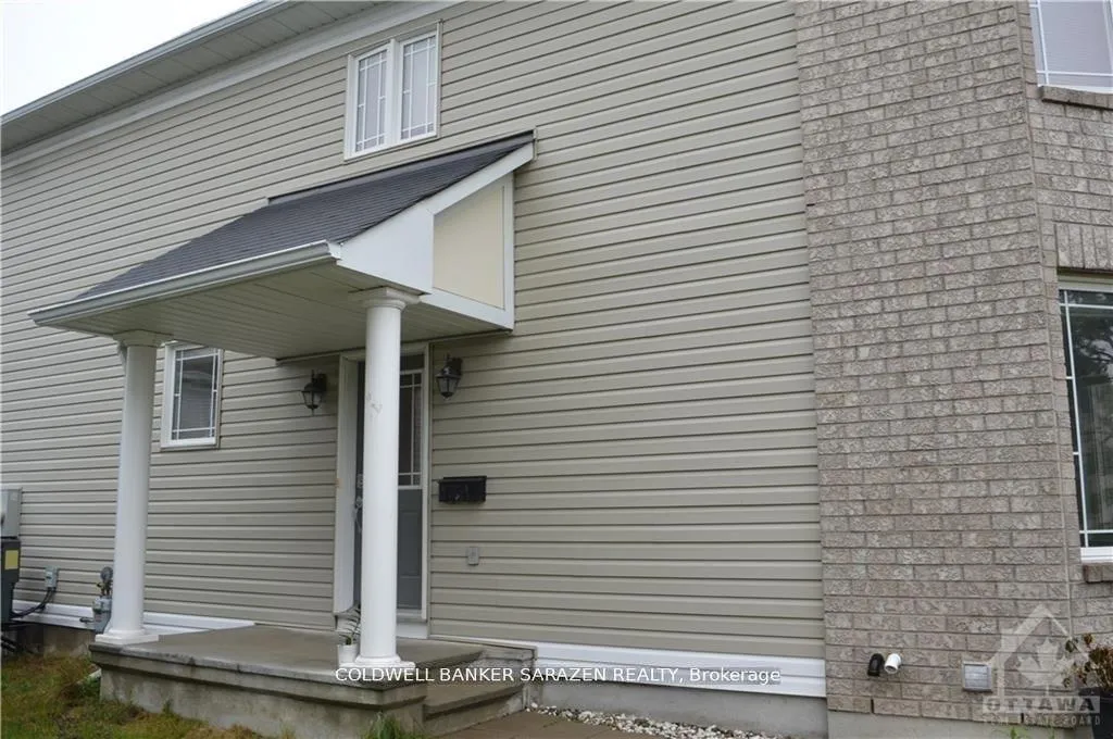 Photo 2 of 252 Moss Grove Street, Ottawa, Barrhaven - Strandherd — HOMEH