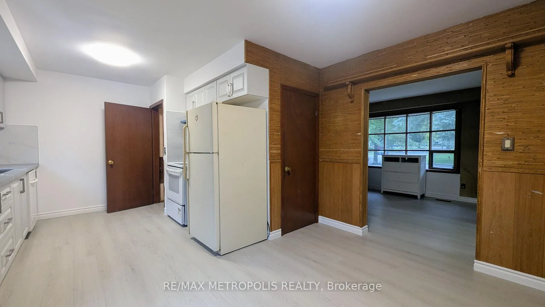 Photo 11 of 83 Longwood Drive, Waterloo, Lakeshore Village — HOMEH