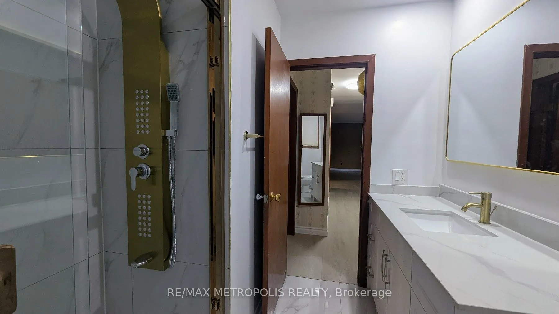 Photo 30 of 83 Longwood Drive, Waterloo, Lakeshore Village — HOMEH
